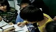 曾轶可遇校园疯狂小粉丝